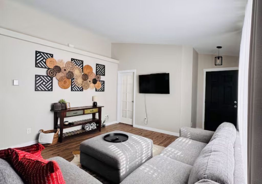 Photo of Livingroom in Cheney