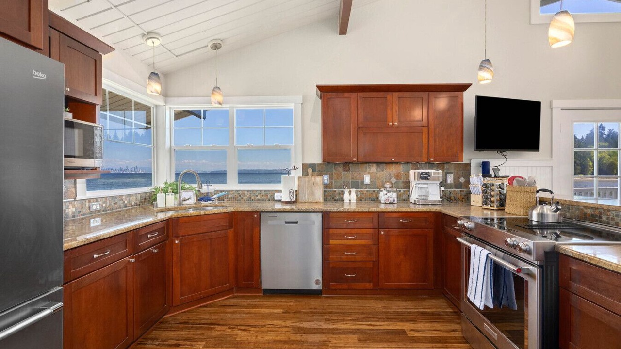 Photo of Kitchen in Rollingbay