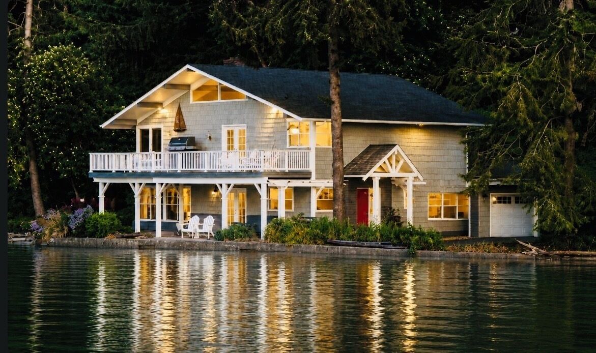 Photo of Outdoor in Rollingbay