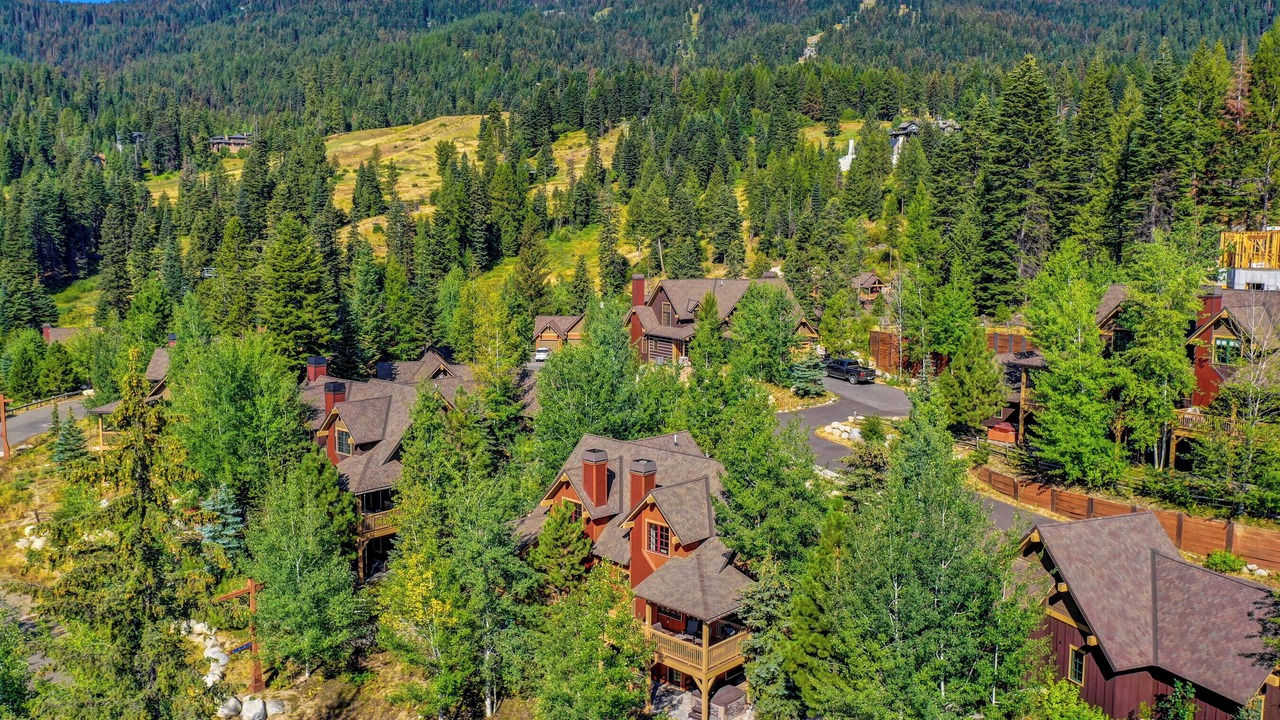 Photo of Outdoor in Tamarack Resort