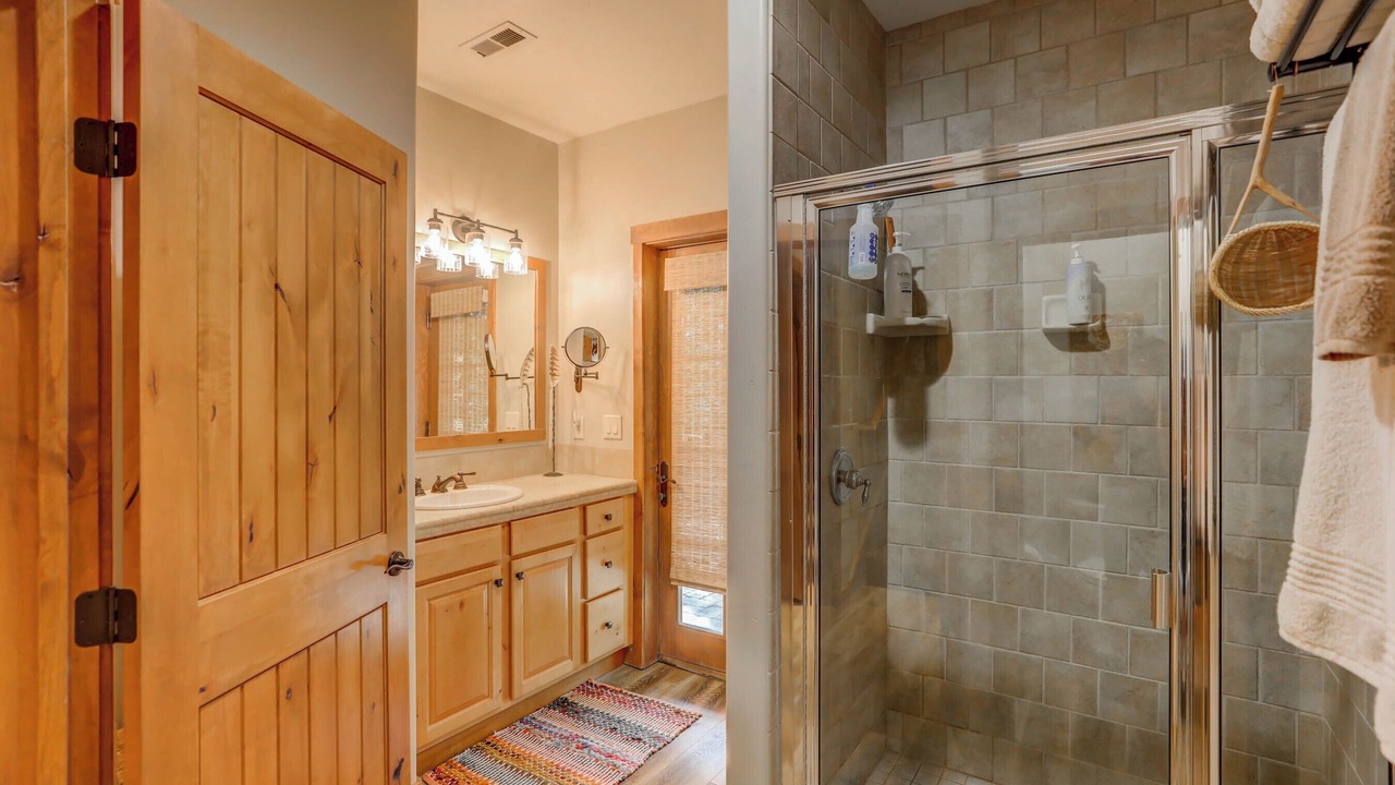 Photo of Bathroom in Tamarack Resort