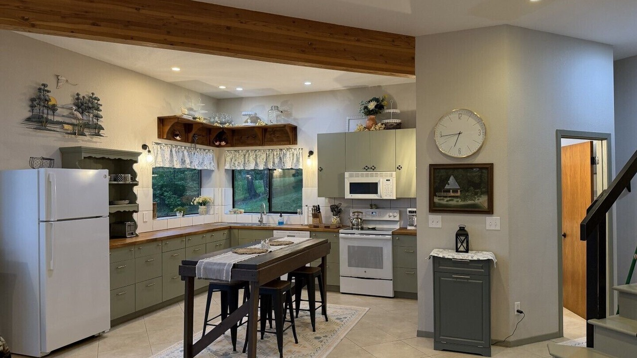 Photo of Kitchen in Heron