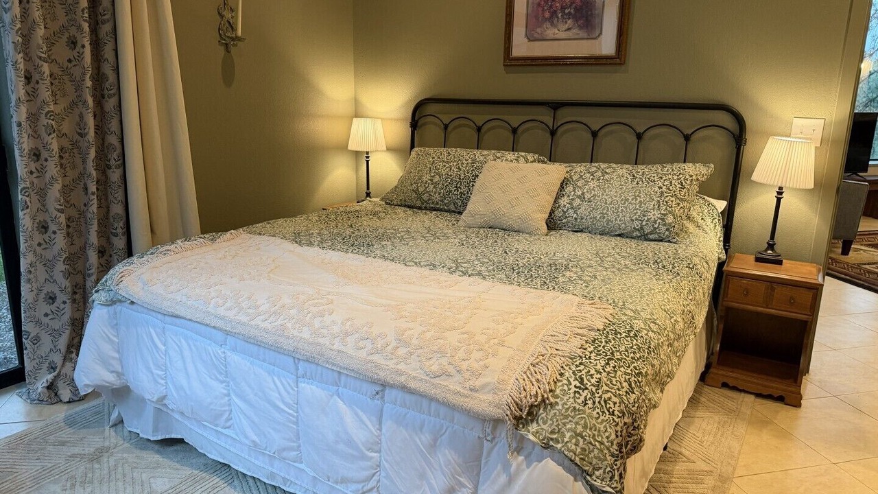Photo of Bedroom in Heron