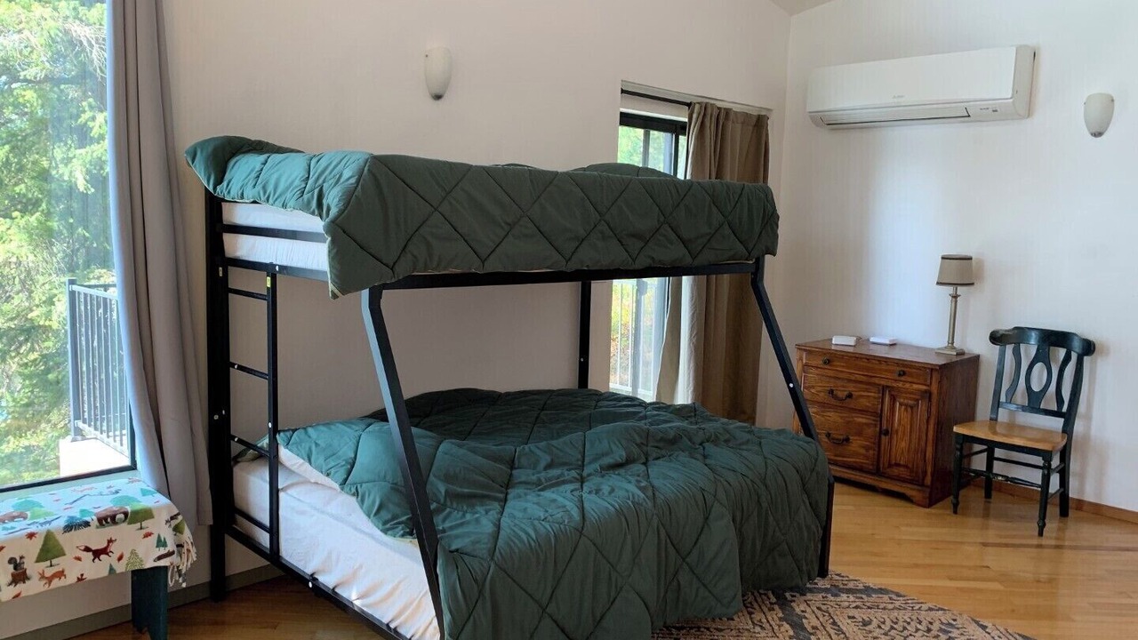 Photo of Bedroom in Heron