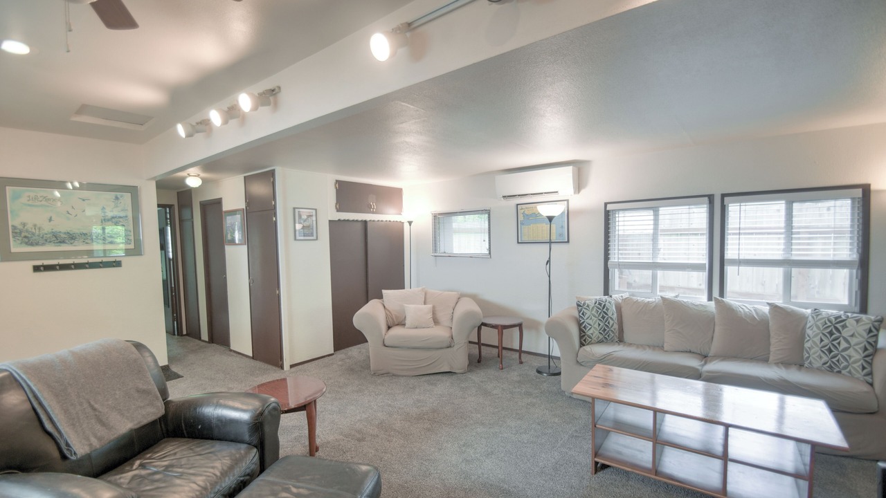 Photo of Livingroom in Packwood