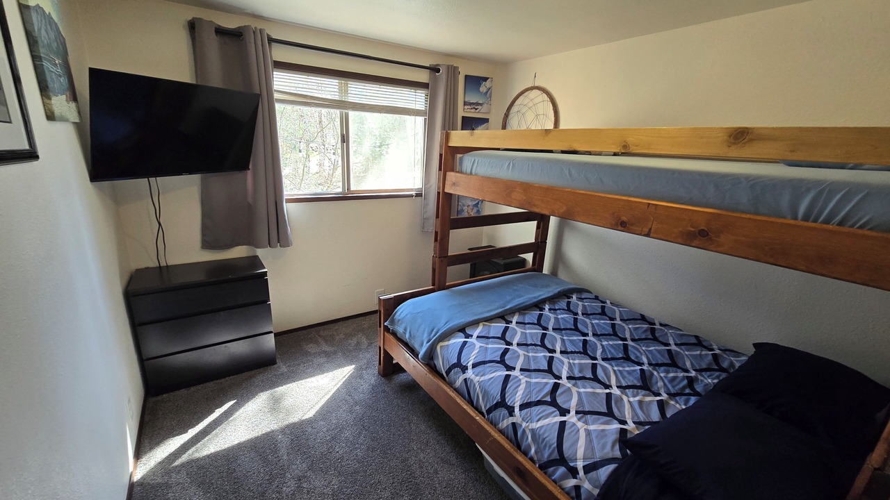 Photo of Bedroom in Packwood