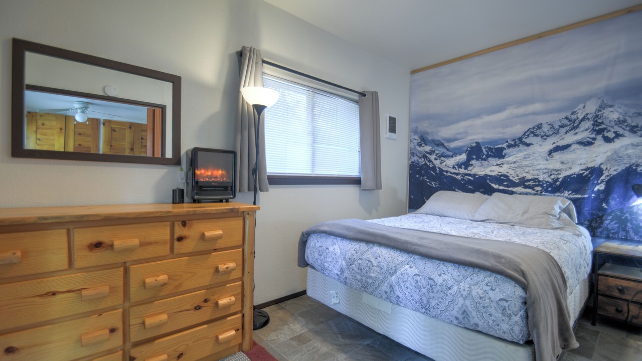 Photo of Bedroom in Packwood