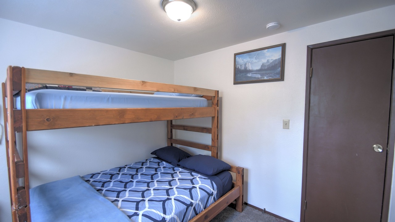 Photo of Bedroom in Packwood