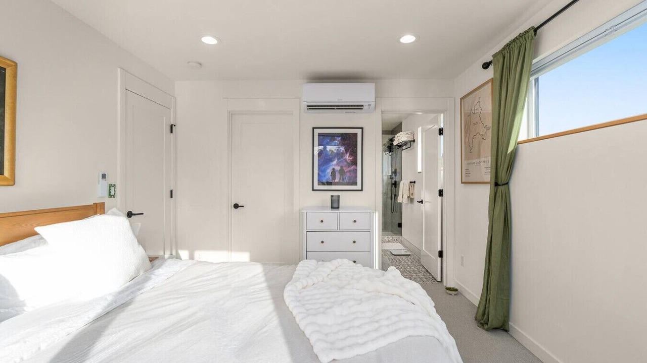 Photo of Bedroom in Wallingford