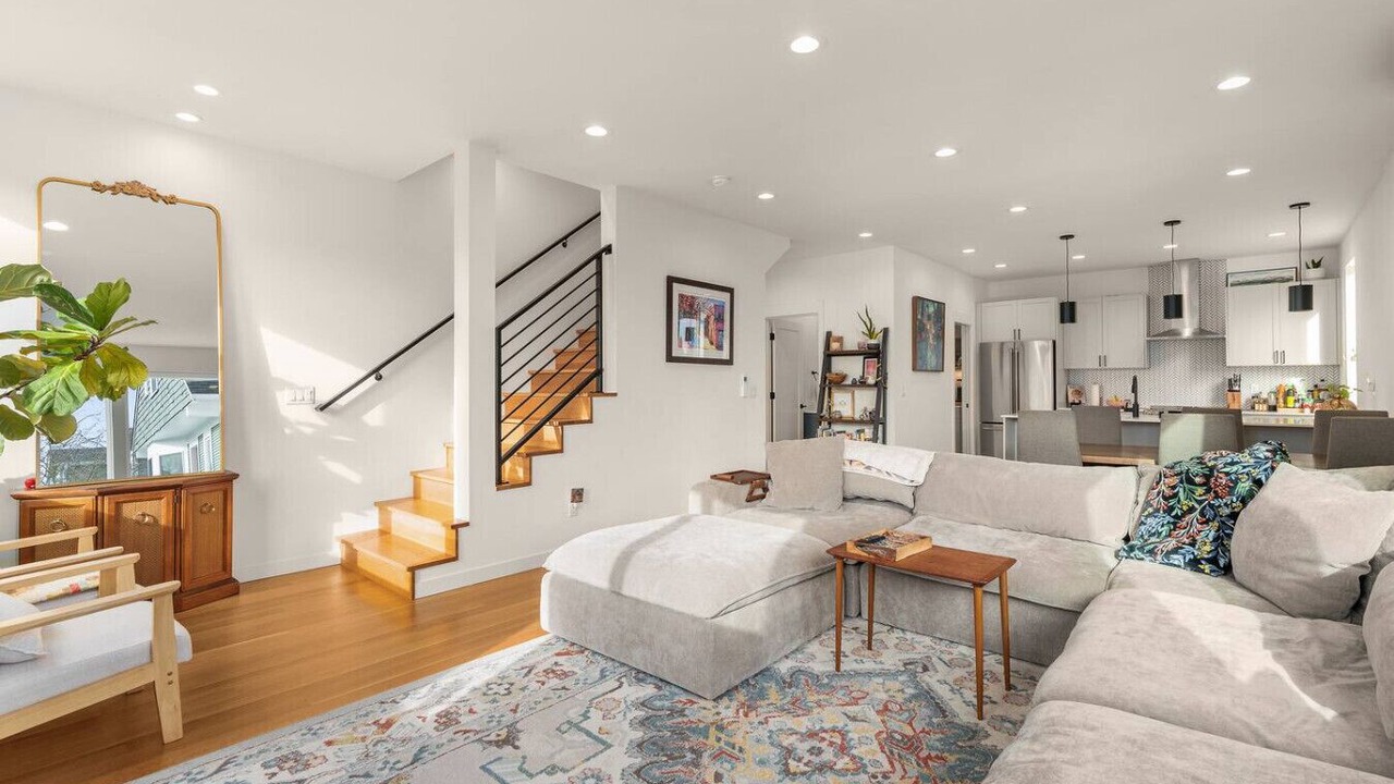 Photo of Livingroom in Wallingford