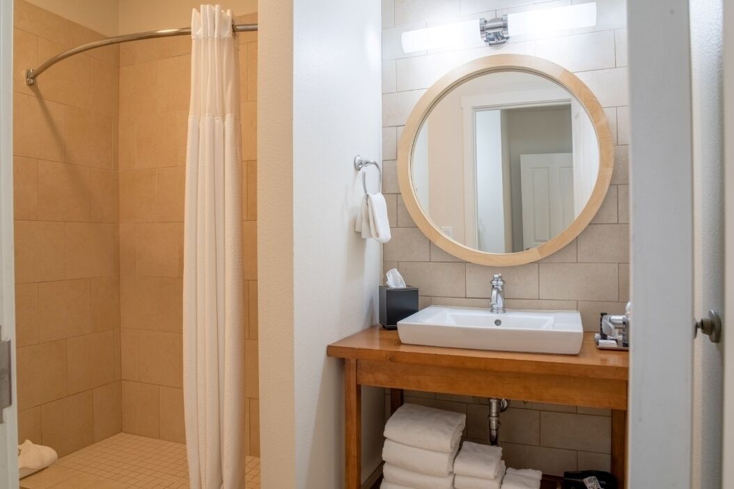 Photo of Bathroom in Klamath Falls