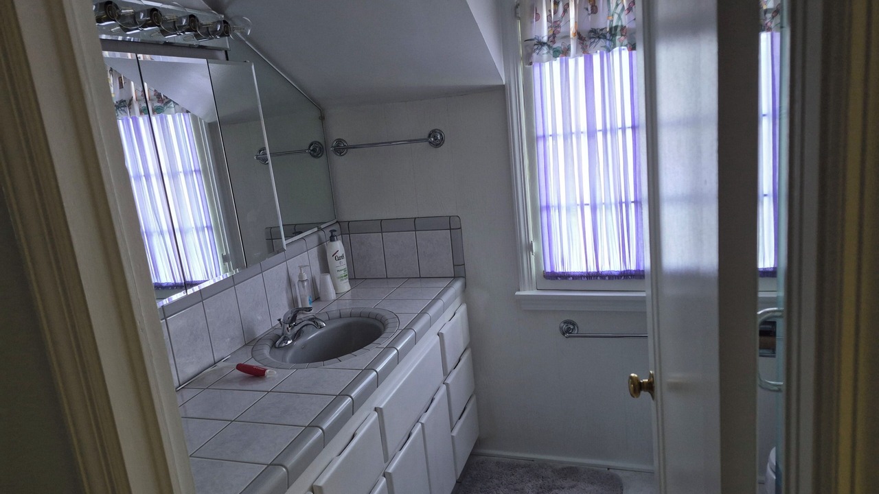 Photo of Bathroom in Grants Pass