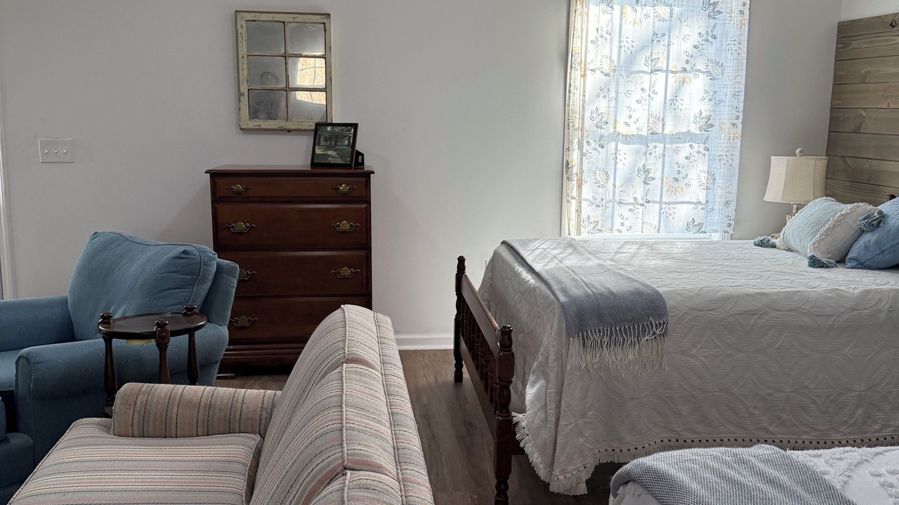 Photo of Bedroom in Glen