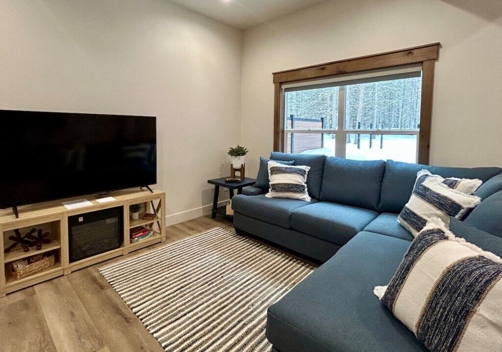 Photo of Livingroom in Island Park