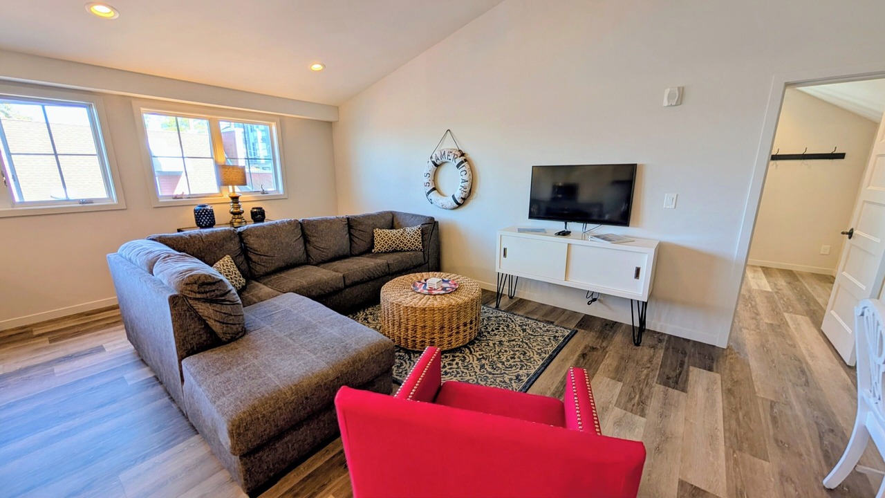 Photo of Livingroom in Coupeville