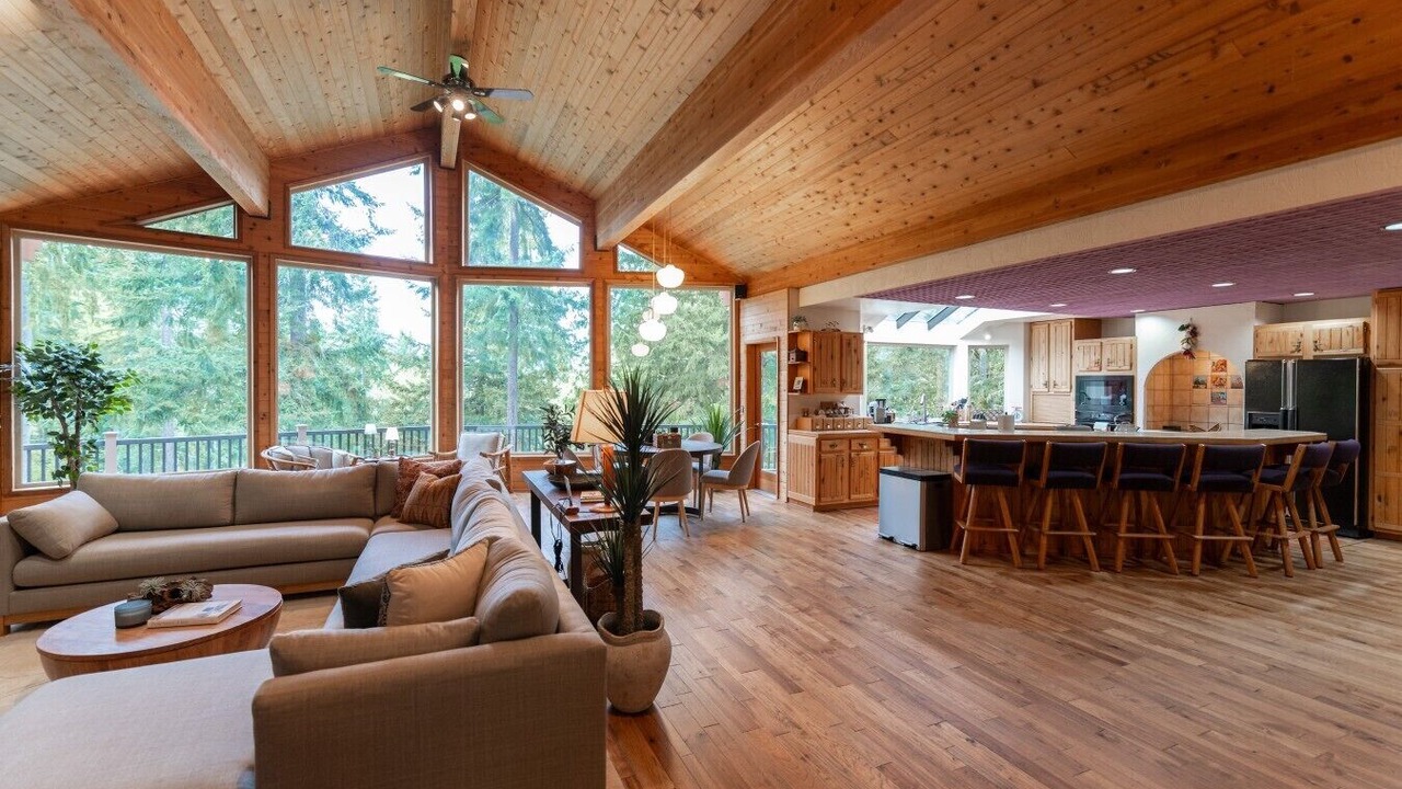 Photo of Bedroom in Port Angeles