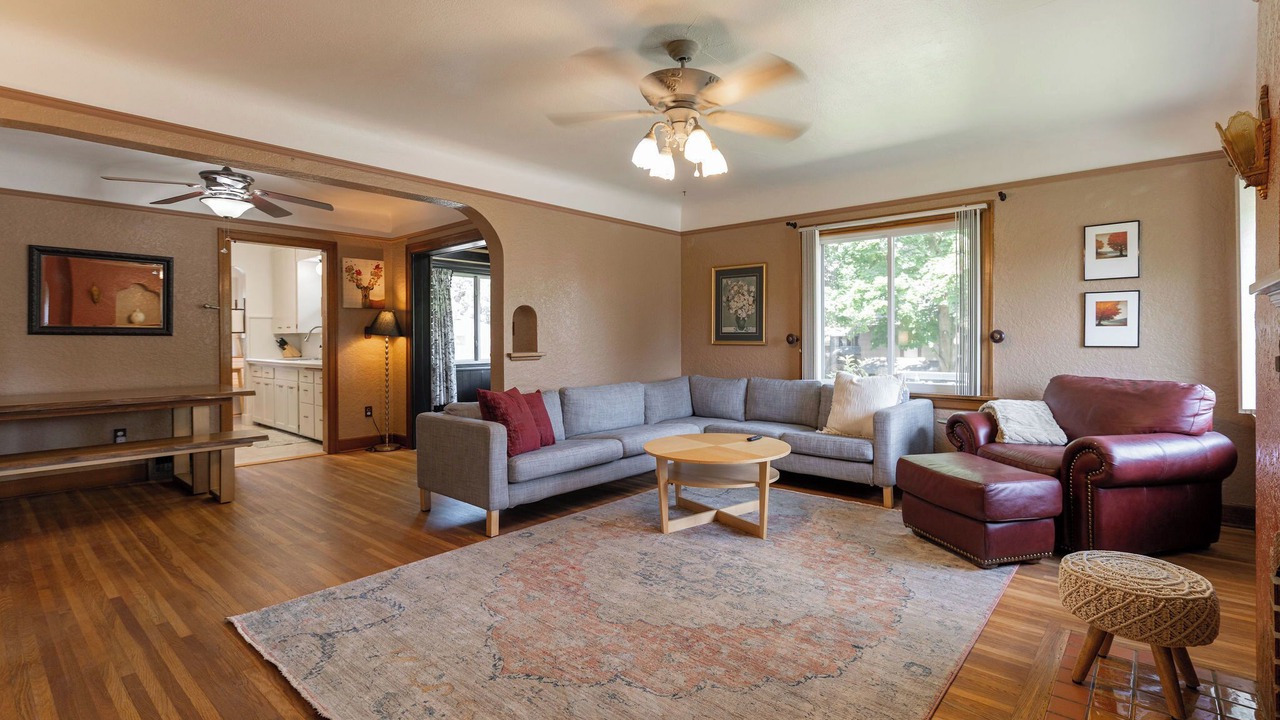Photo of Livingroom in Northtown