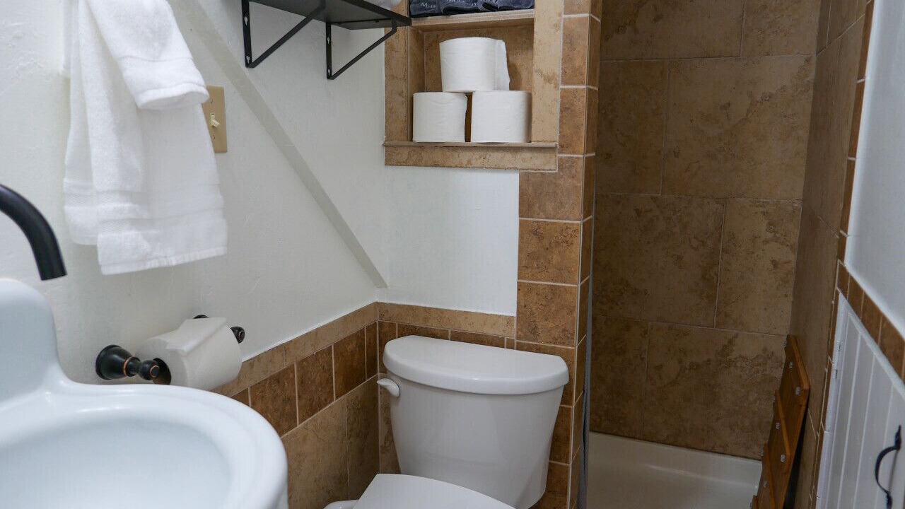 Photo of Bathroom in Garden District