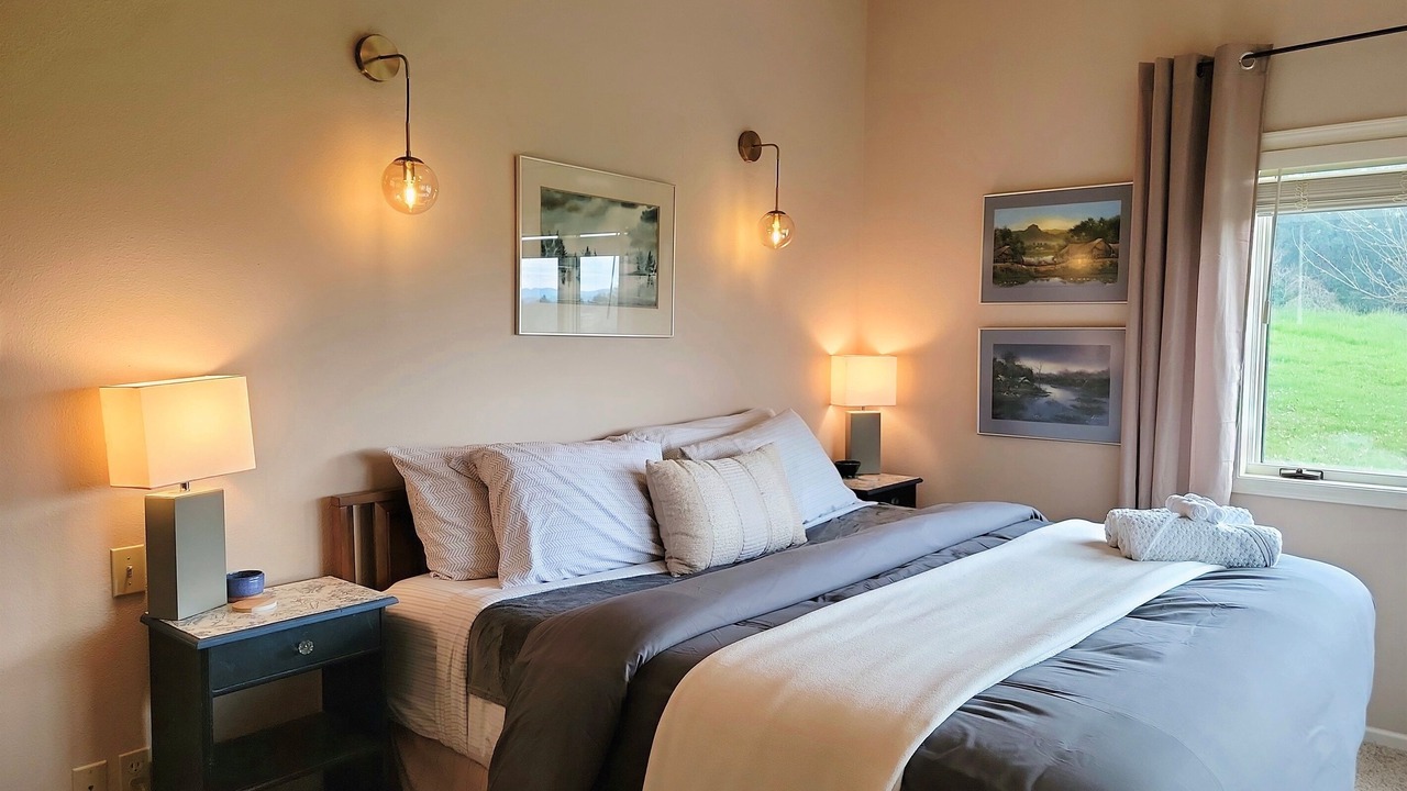 Photo of Bedroom in Corvallis