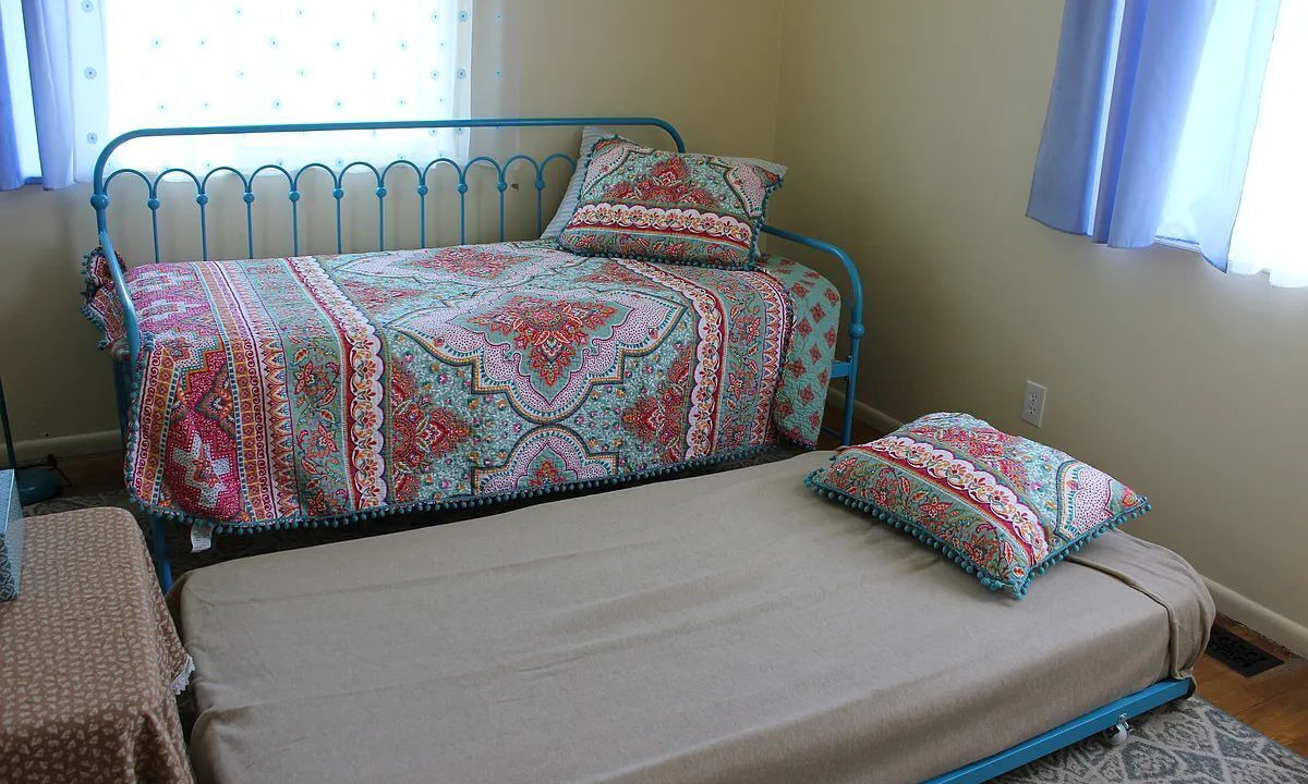 Photo of Bedroom in West Valley