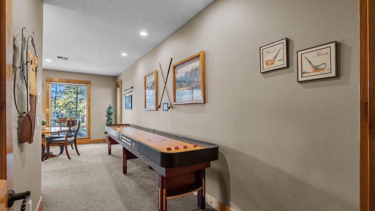 Photo of Bedroom in Sunriver