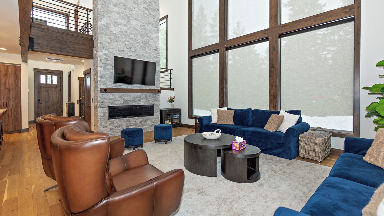 Photo of Livingroom in Cle Elum