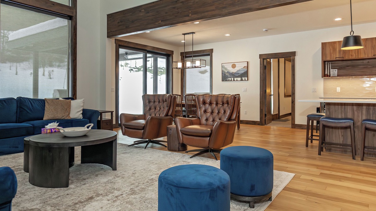 Photo of Livingroom in Cle Elum