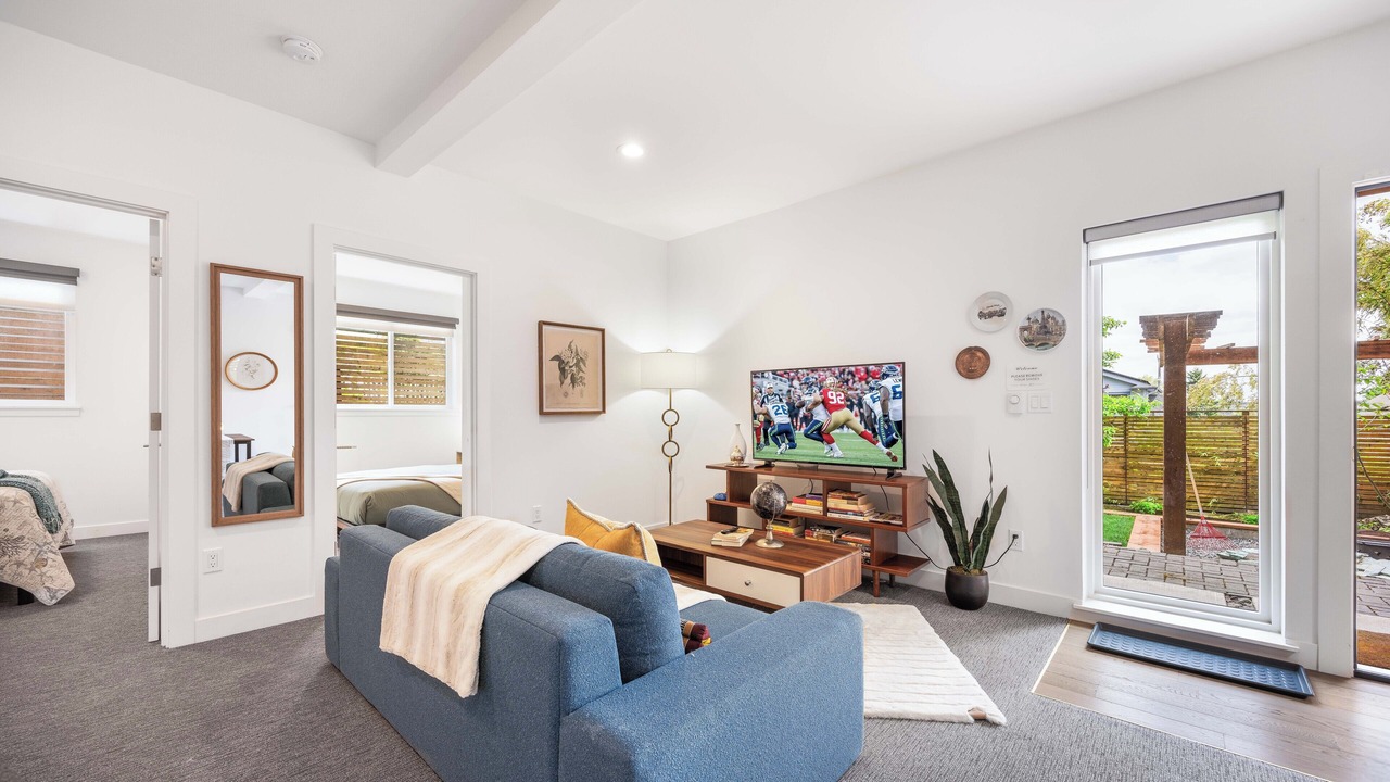 Photo of Livingroom in Wallingford