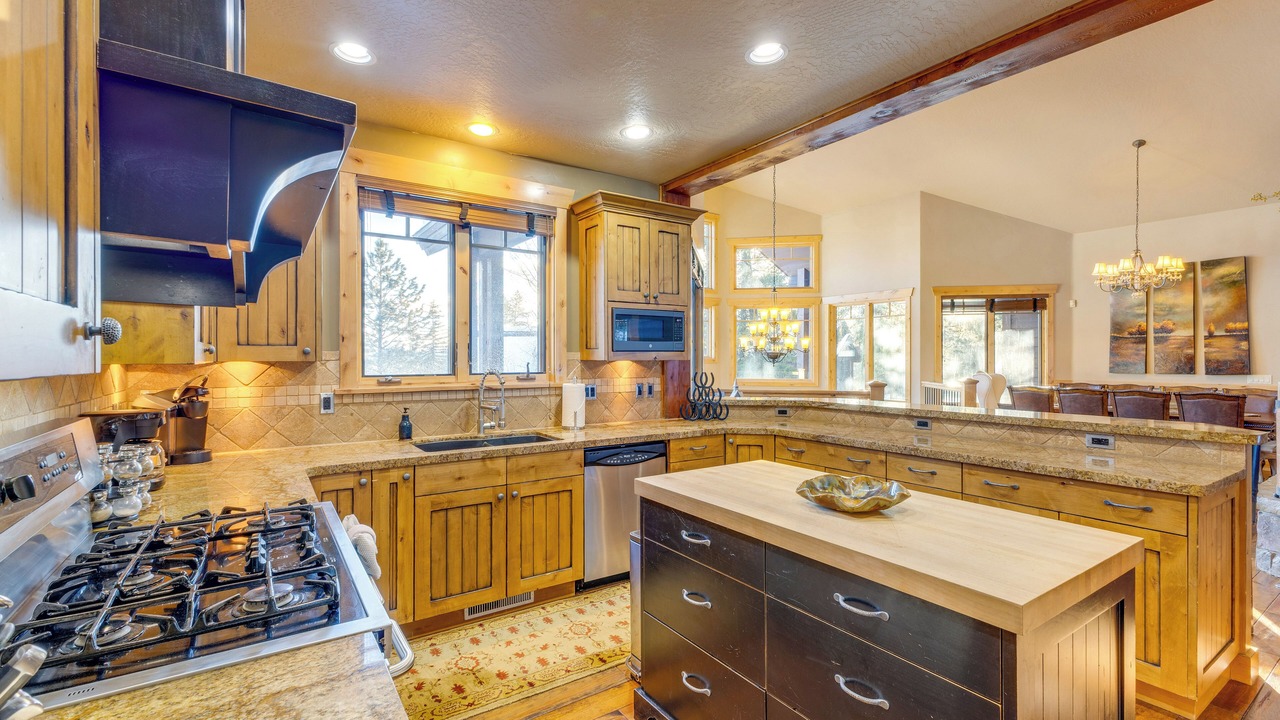 Photo of Kitchen in Tamarack