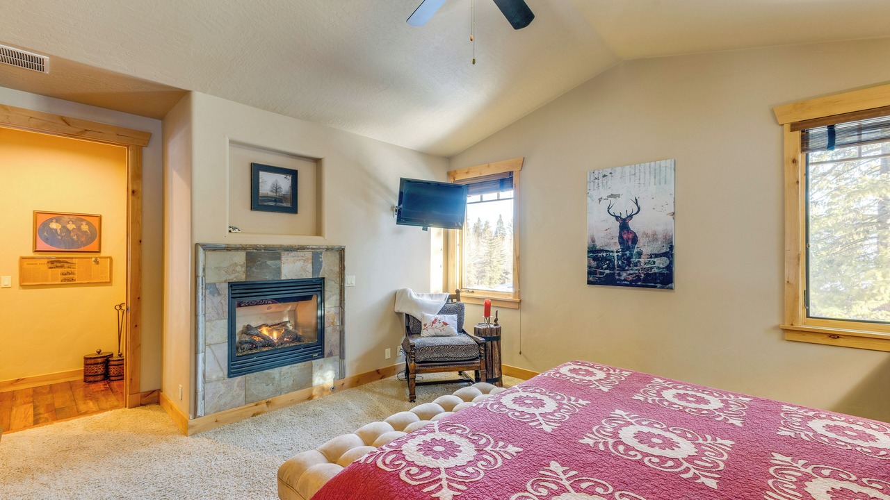 Photo of Bedroom in Tamarack