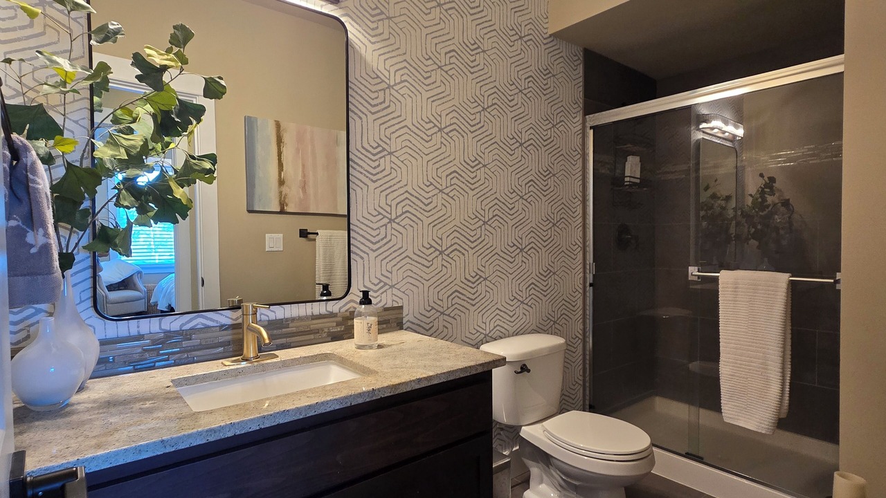 Photo of Bathroom in Inglewood-Finn Hill