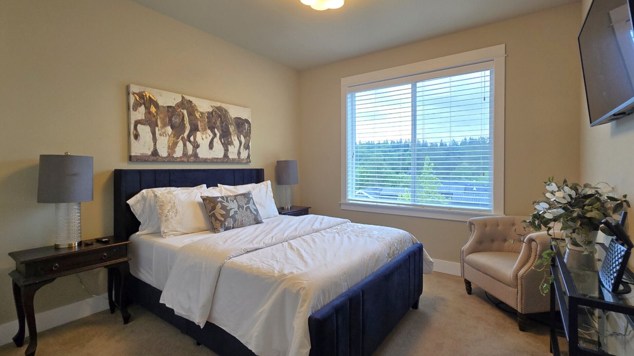 Photo of Bedroom in Inglewood-Finn Hill