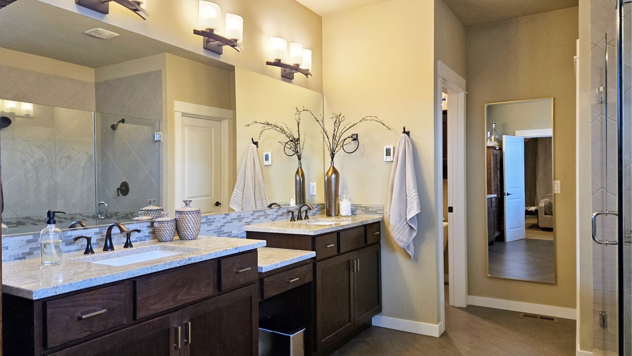 Photo of Bathroom in Inglewood-Finn Hill