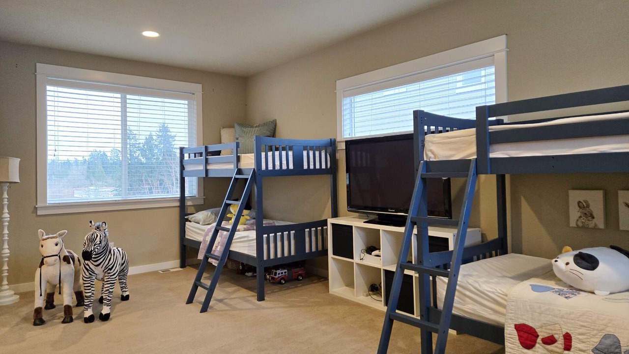 Photo of Bedroom in Inglewood-Finn Hill