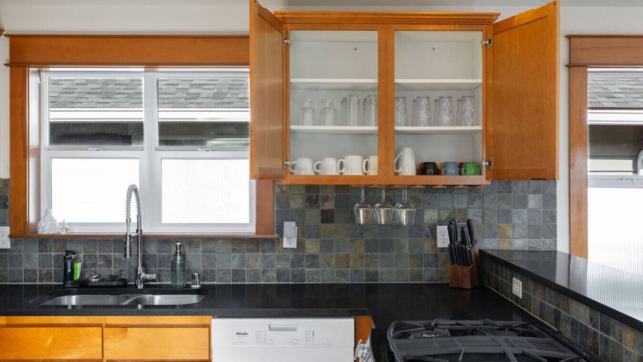 Photo of Kitchen in North Admiral