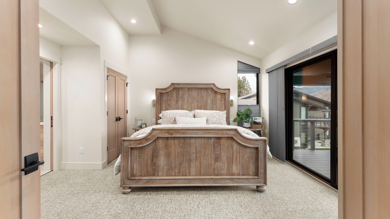 Photo of Bedroom in Wapato Point