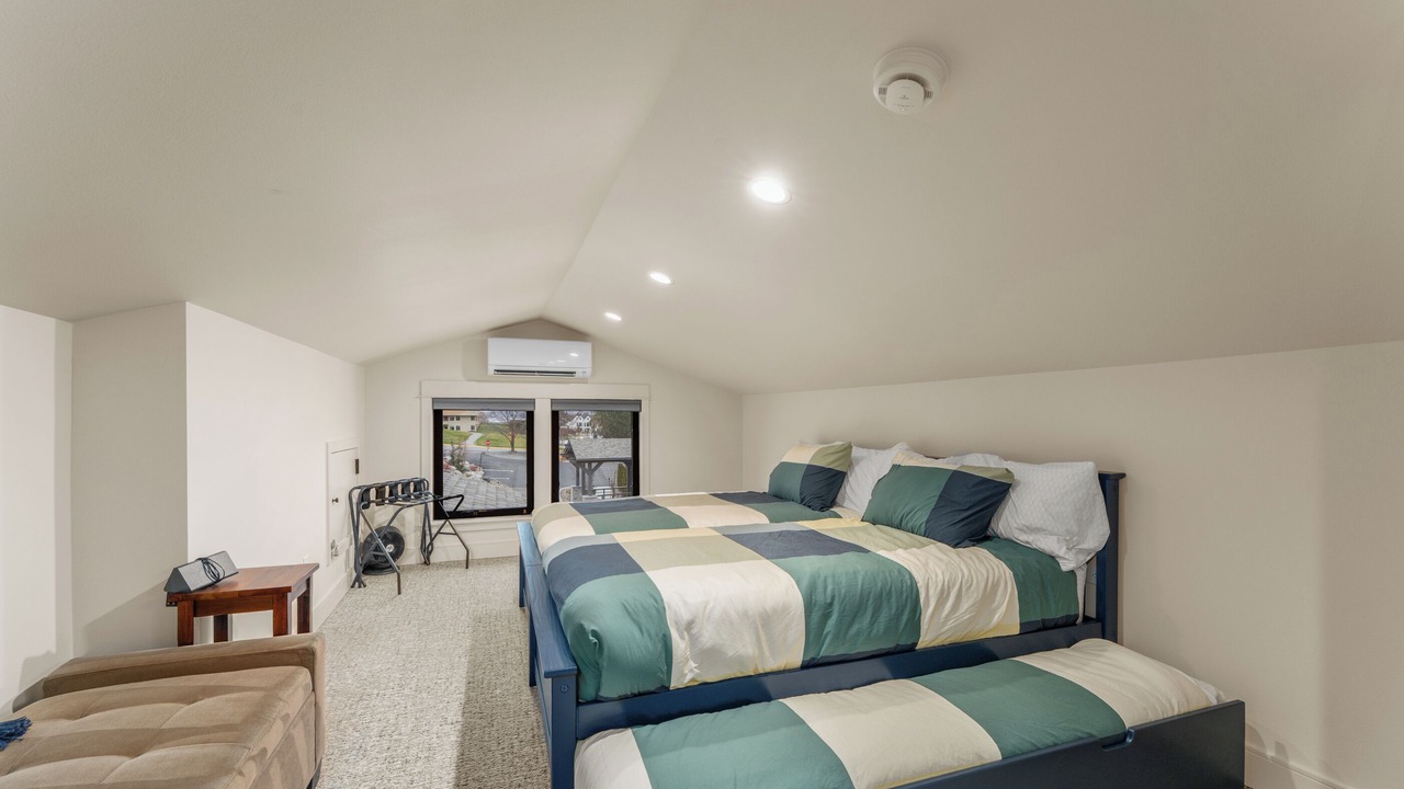 Photo of Bedroom in Wapato Point