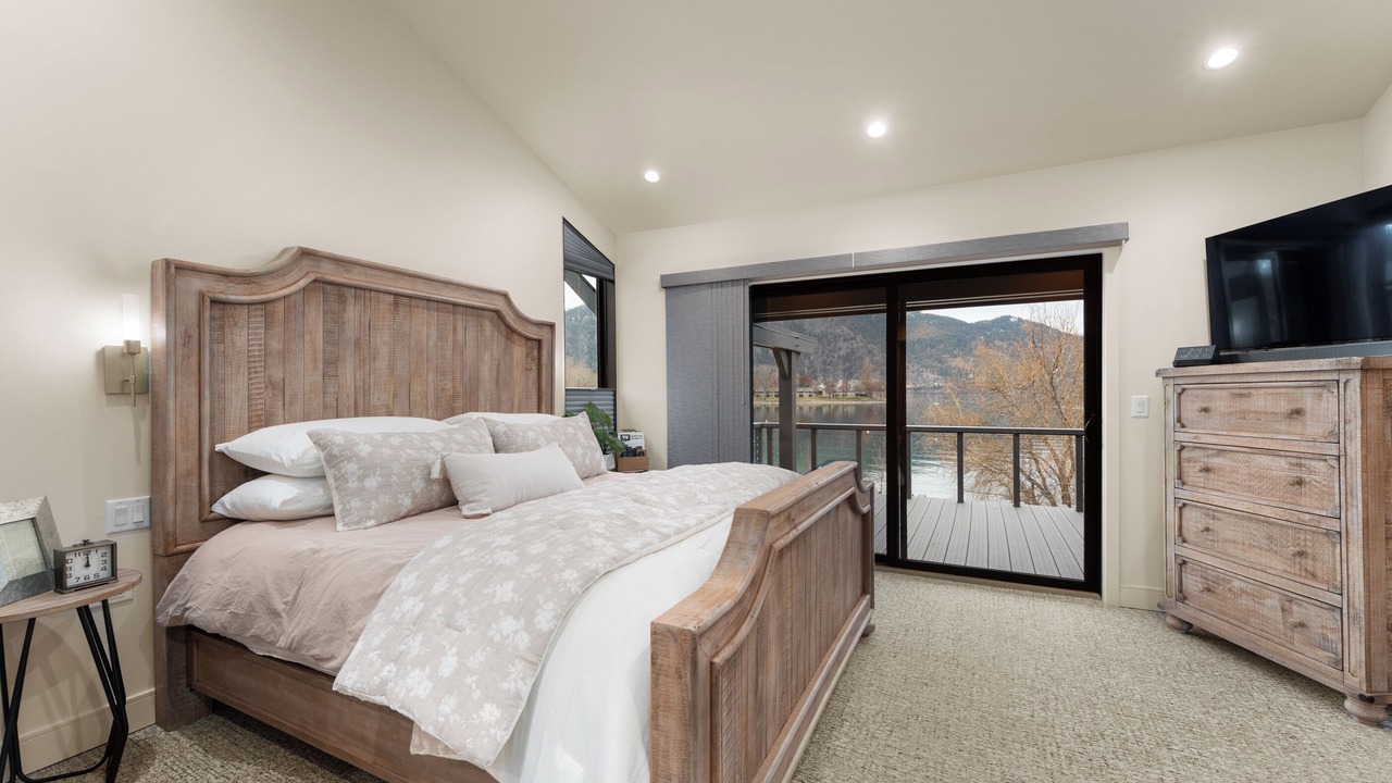 Photo of Bedroom in Wapato Point