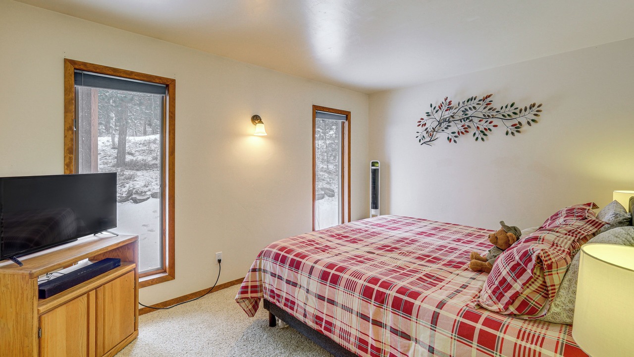 Photo of Bedroom in Cascade