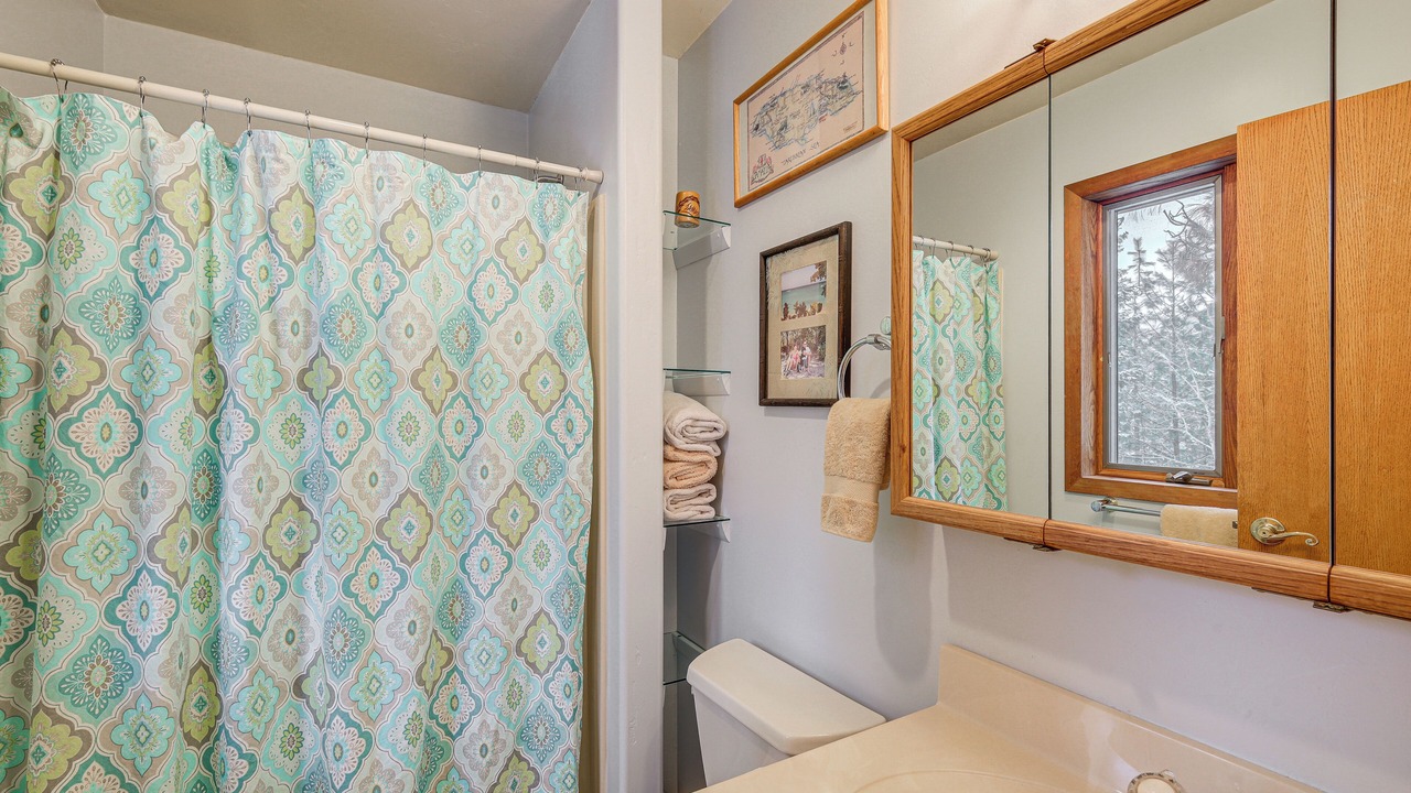 Photo of Bathroom in Cascade