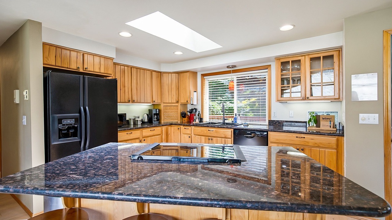 Photo of Kitchen in Gold Bar