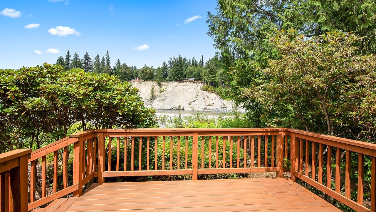 Photo of Outdoor in Gold Bar