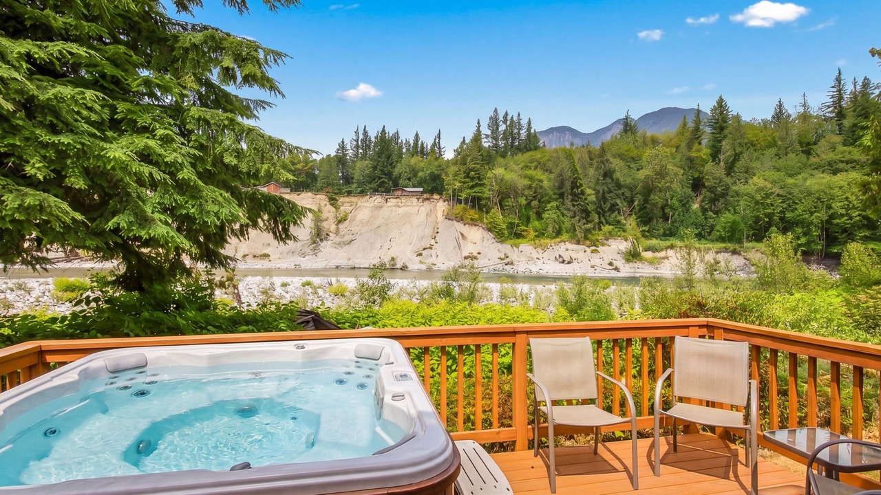 Photo of Outdoor in Gold Bar