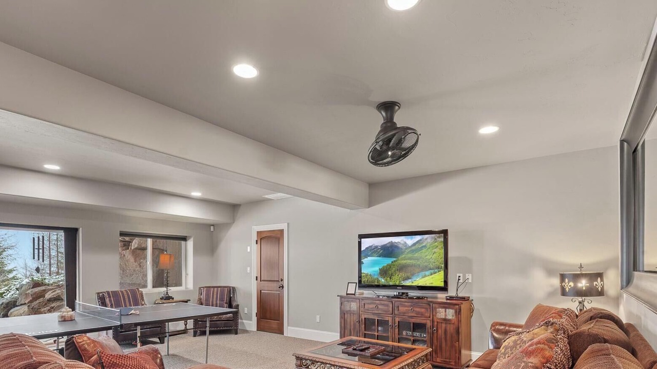 Photo of Livingroom in Harrison