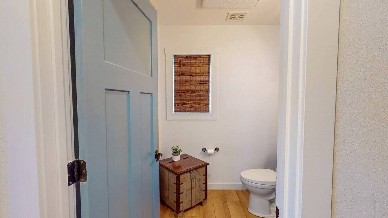 Photo of Bathroom in Enterprise