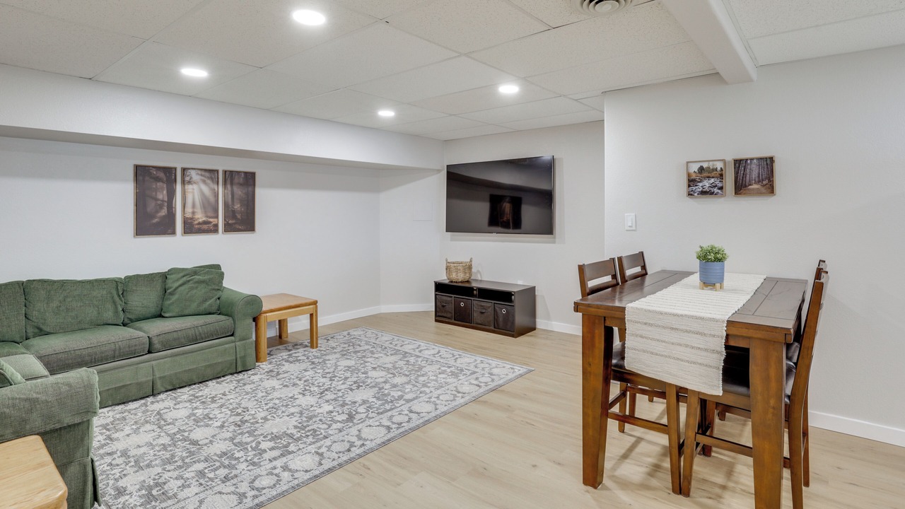 Photo of Livingroom in Grangeville