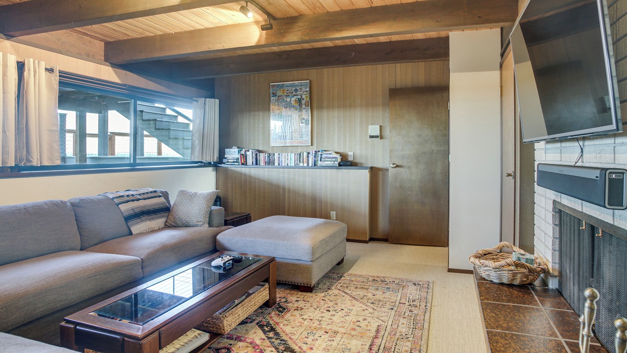 Photo of Livingroom in Sequim