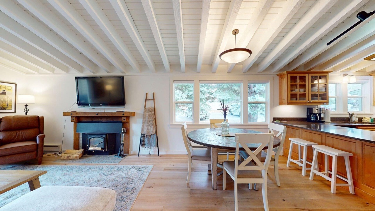 Photo of Livingroom in Sun Valley