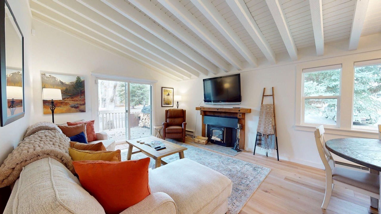 Photo of Livingroom in Sun Valley