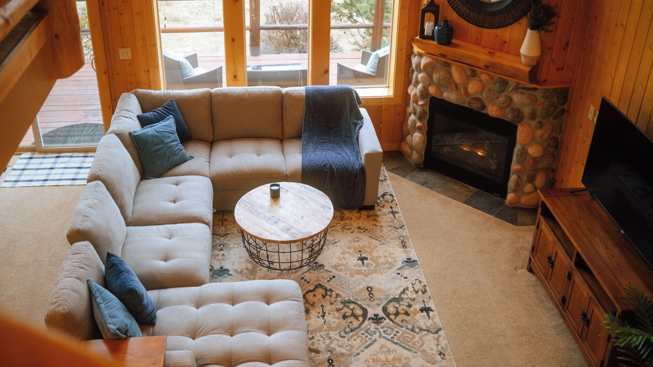 Photo of Livingroom in Klamath Falls